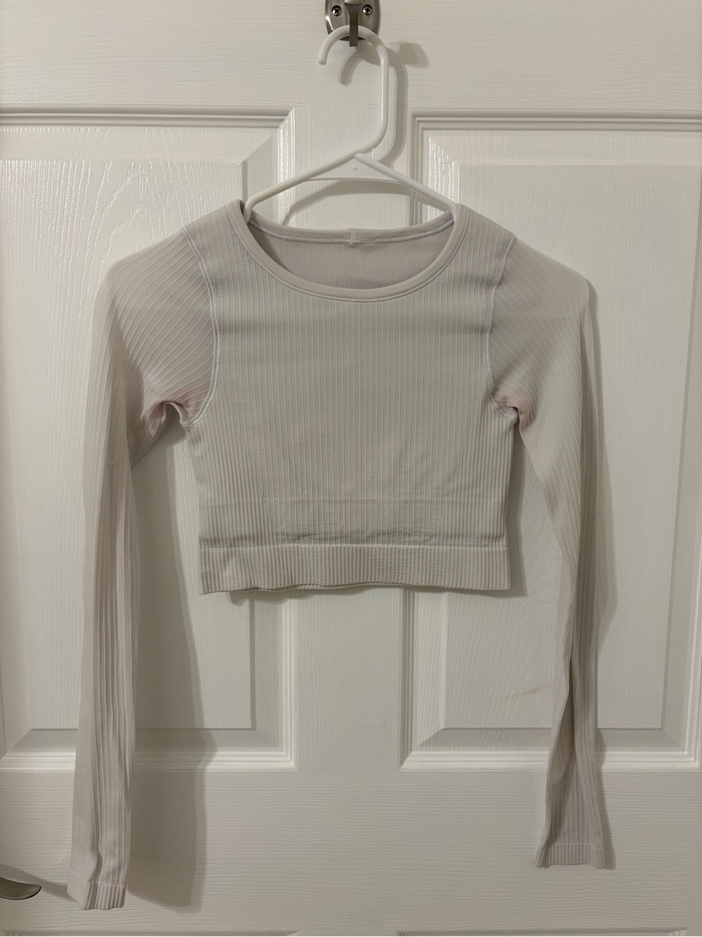 Lululemon Long-Sleeve Ribbed Crop Top